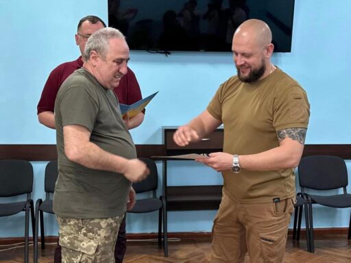 Офіцер з Полтавщини отримав нагороду від Міністра оборони